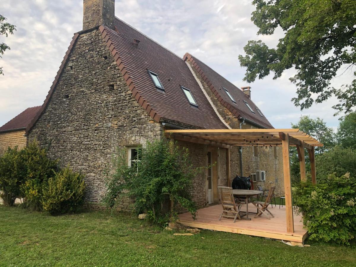 Chez Renou Et Prosperou Maison Typique Du Sarladait Saint-Genies المظهر الخارجي الصورة