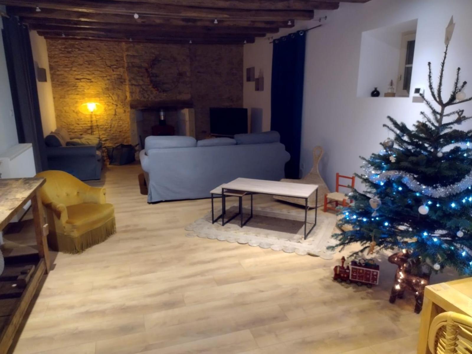 Chez Renou Et Prosperou Maison Typique Du Sarladait Saint-Genies المظهر الخارجي الصورة